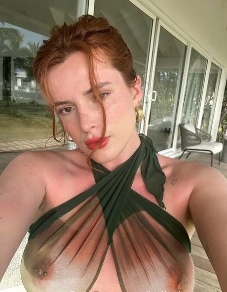 Los mejores packs de Bella Thorne actualizados