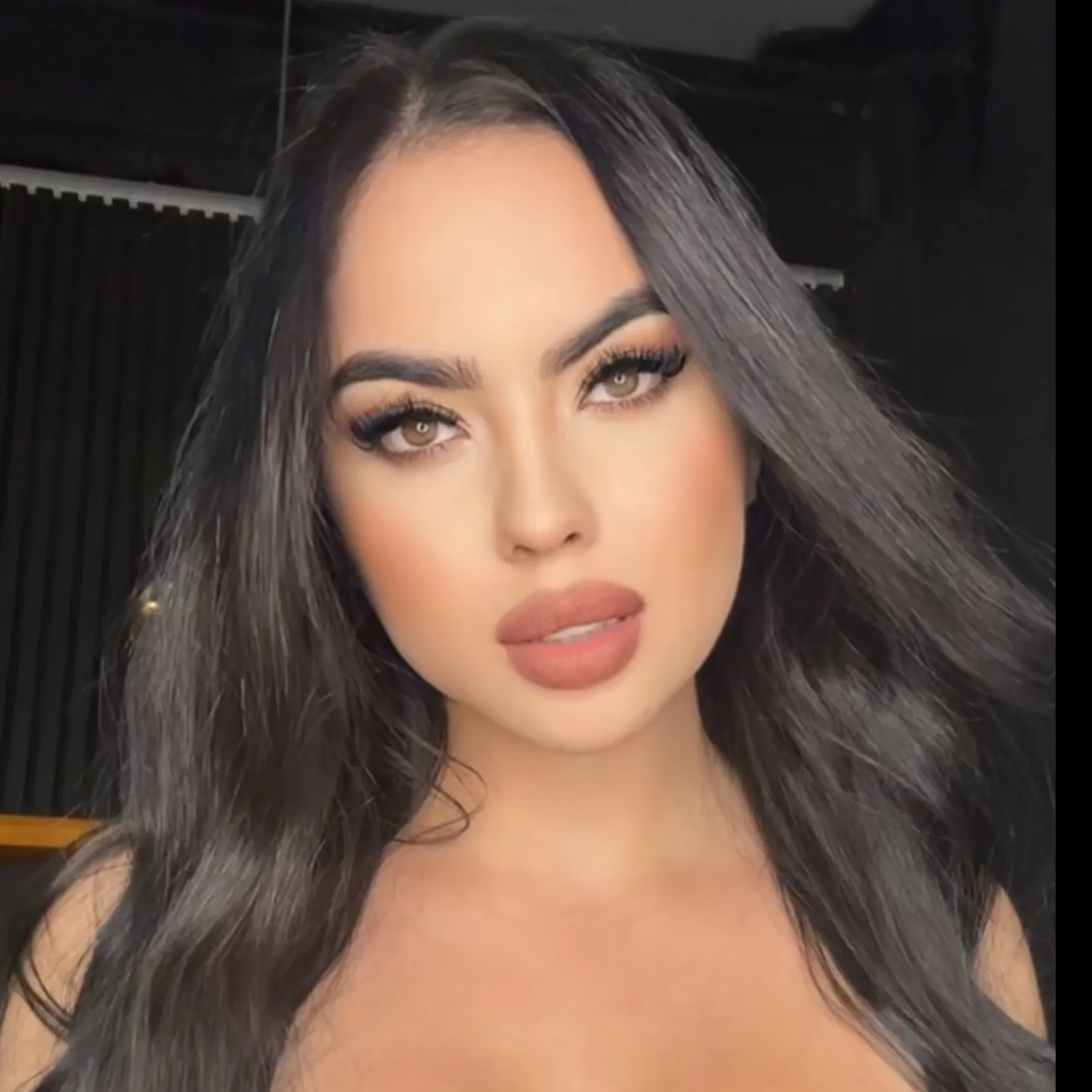 Michelle Giraldo packs